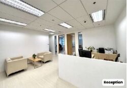 United Square (D11), Office #577827561